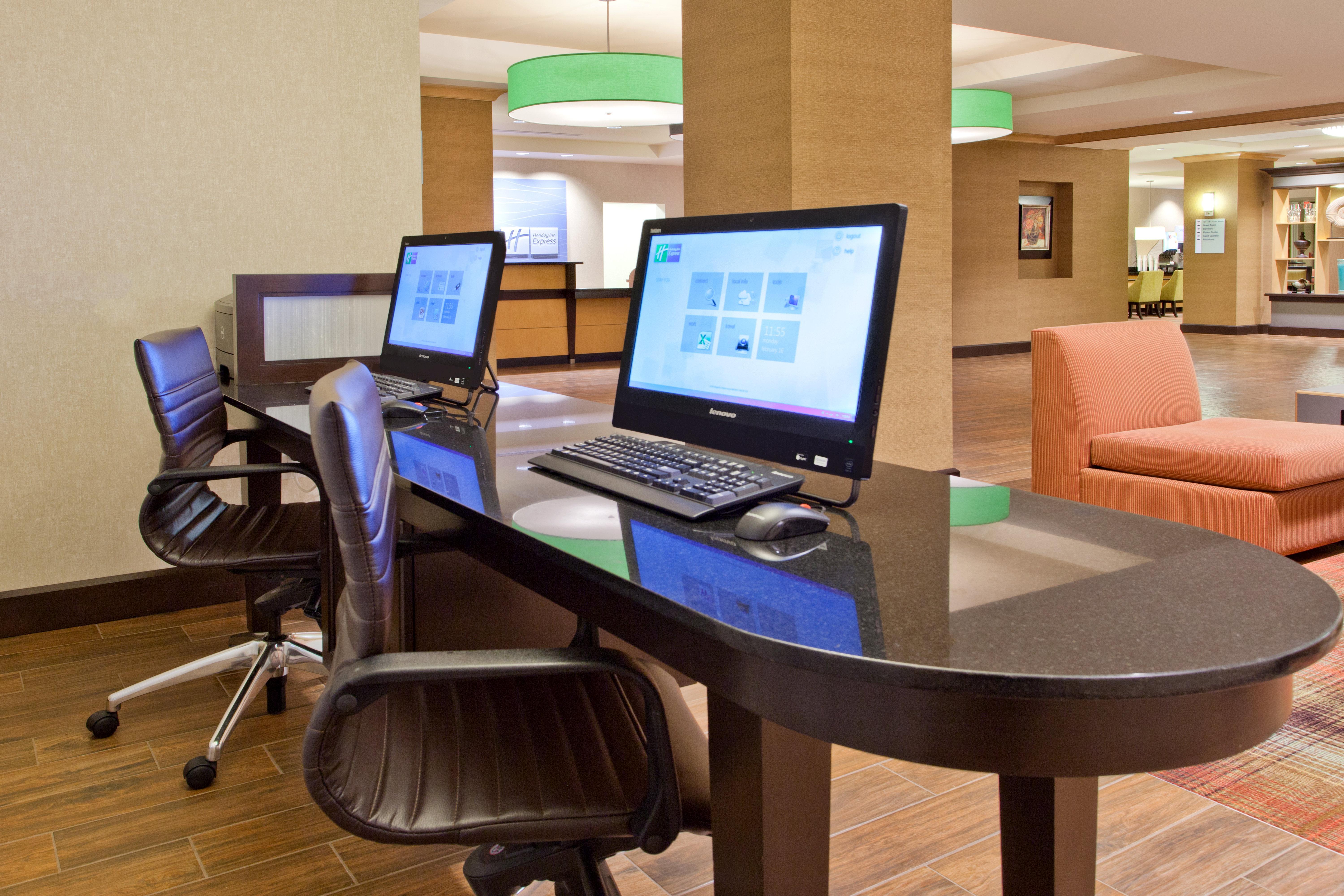 Holiday Inn Express Hotel & Suites Huntsville West - Research Park By Ihg Exterior photo